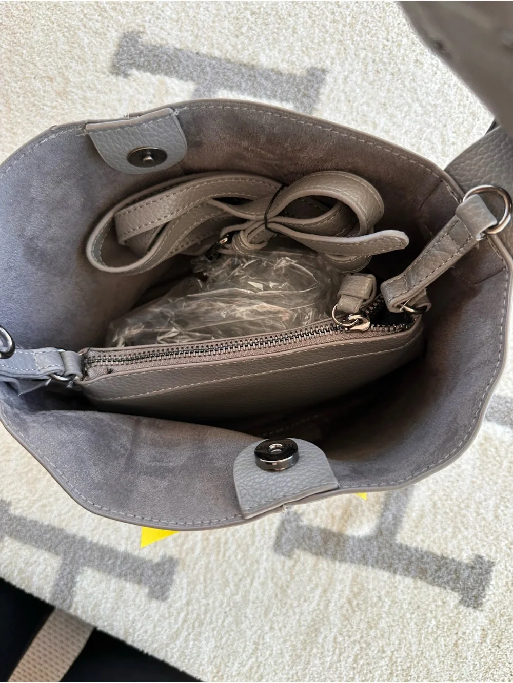 Gray Steve Madden bag